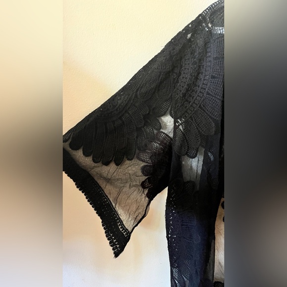 Cotton thread embroidered sheer tunic/robe - Picture 3 of 4